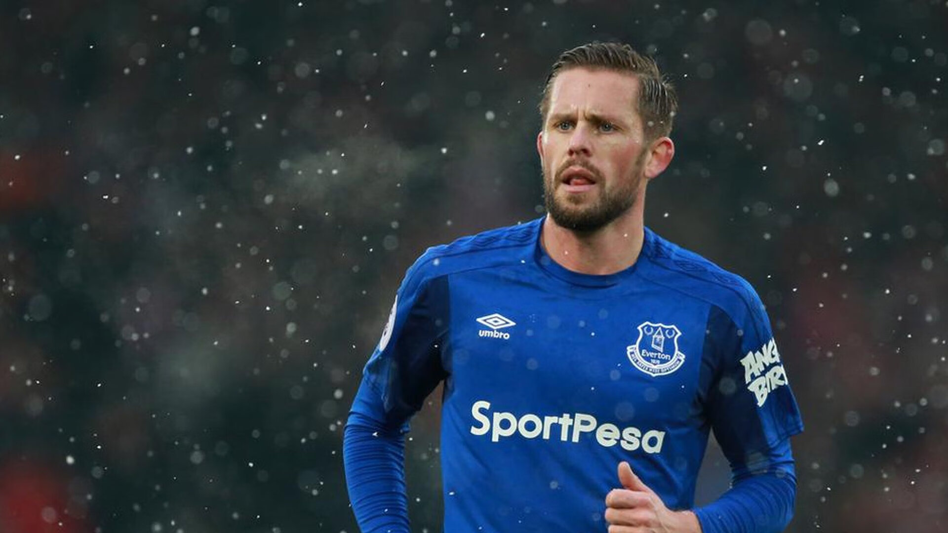 未来之星:新秀在季后赛中的爆发!,未来之星下一句怎么接